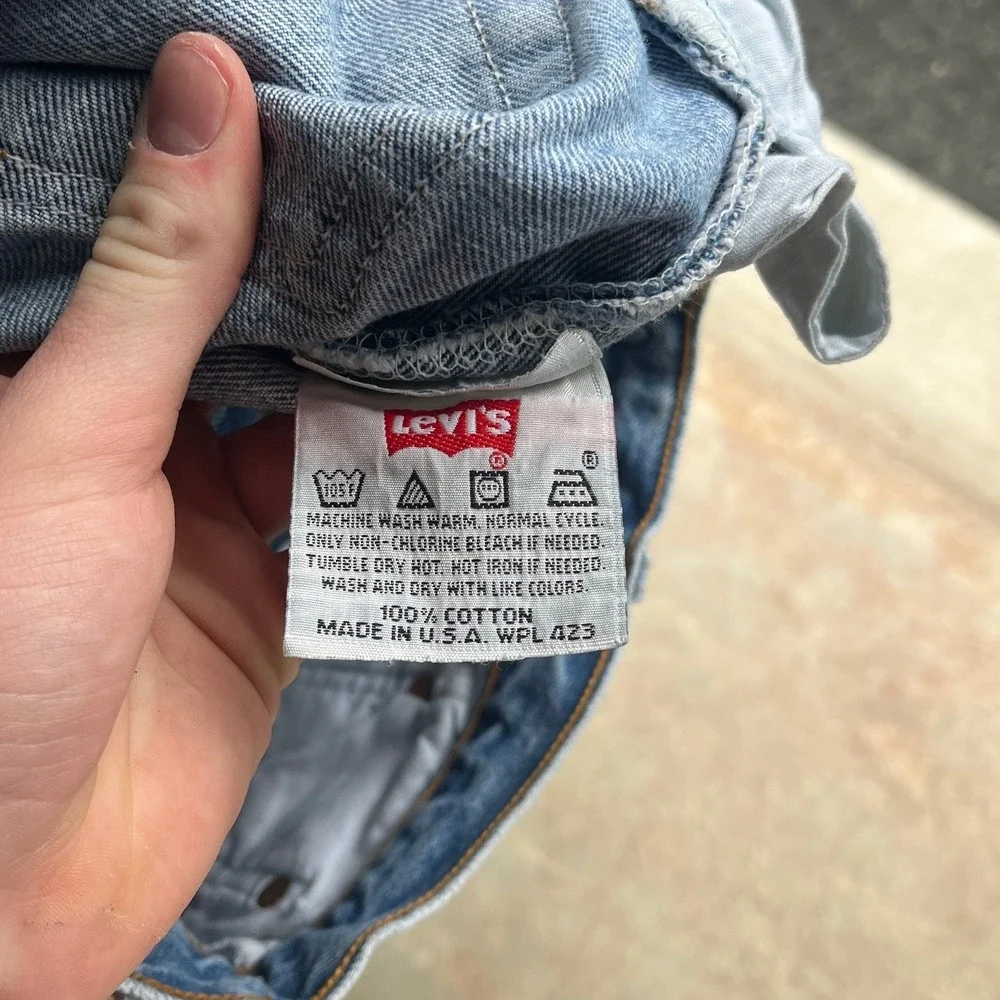 Vintage 90s Levis 501 Mens 30 (30x35) Light Wash Button Fly Jeans Made in USA - Picture 3 of 12